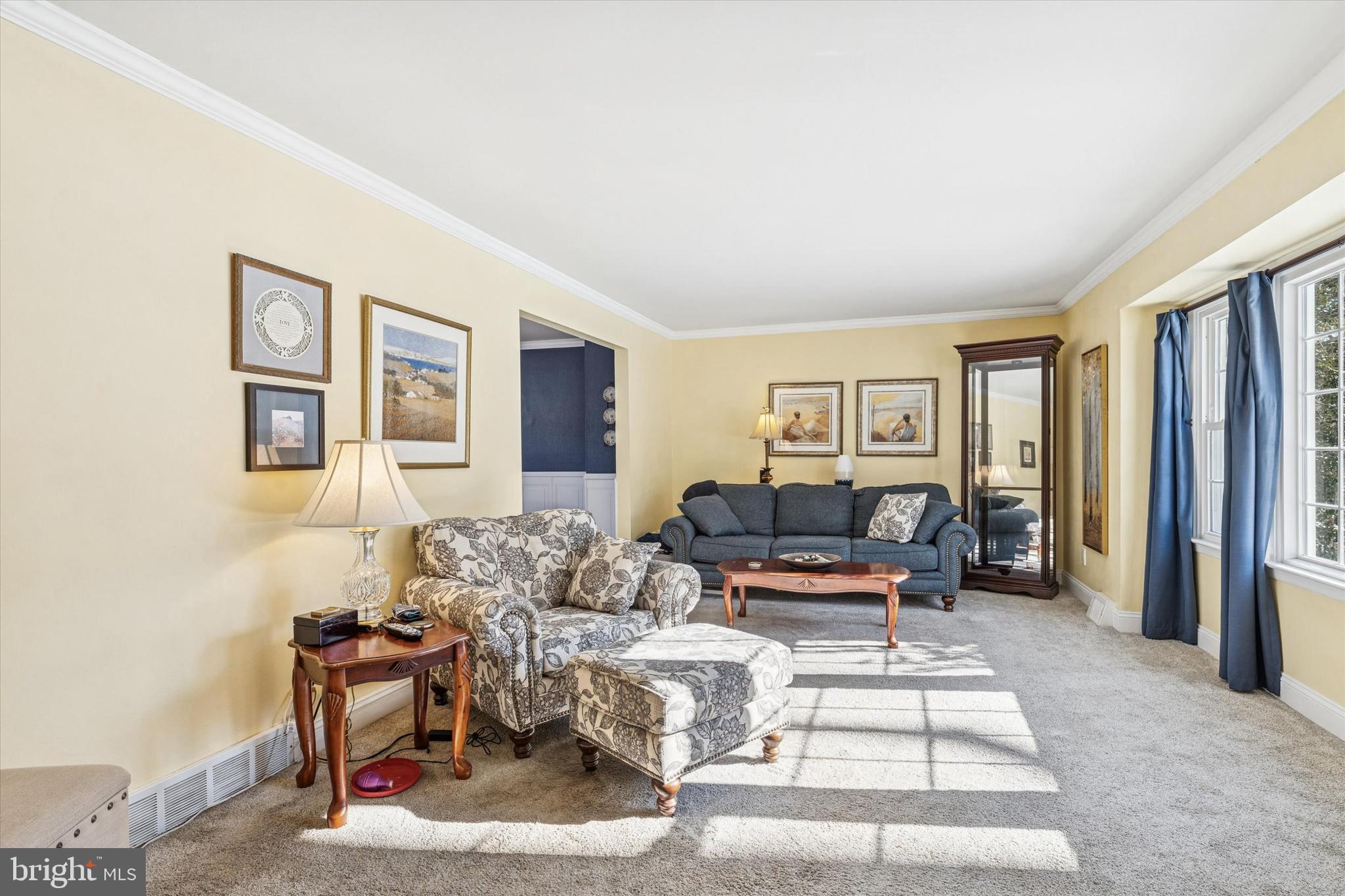 411 Forge Lane Exton, PA 19341 - Photo 5 of 35 Formal Living Room