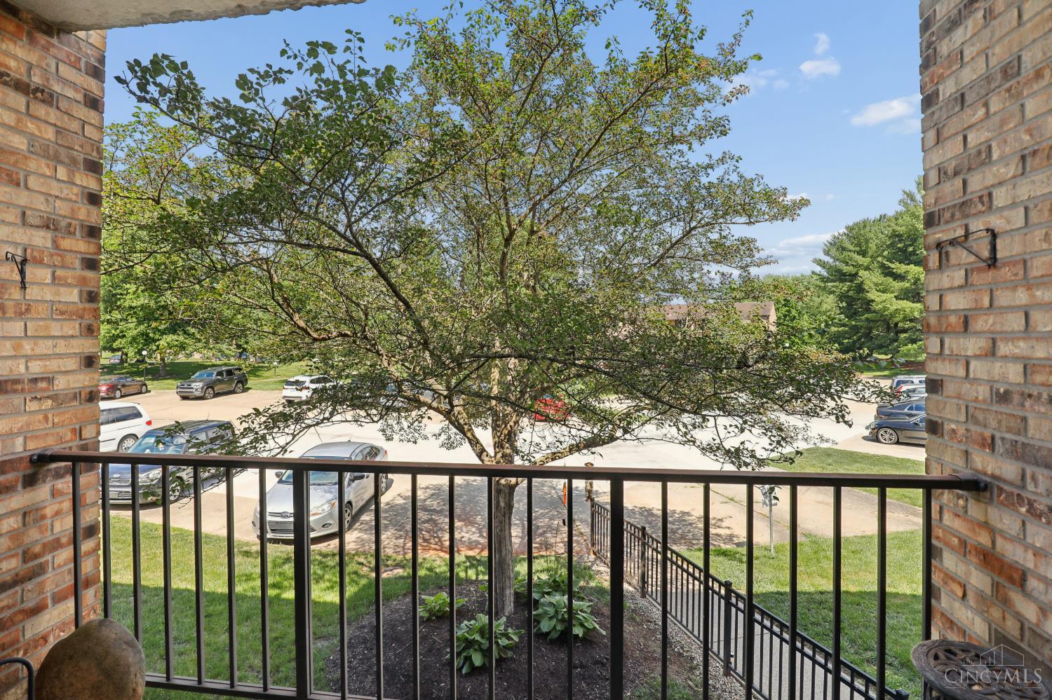 539 Davis Road, Unit 8 Cincinnati, OH 45255 - Photo 28 of 29