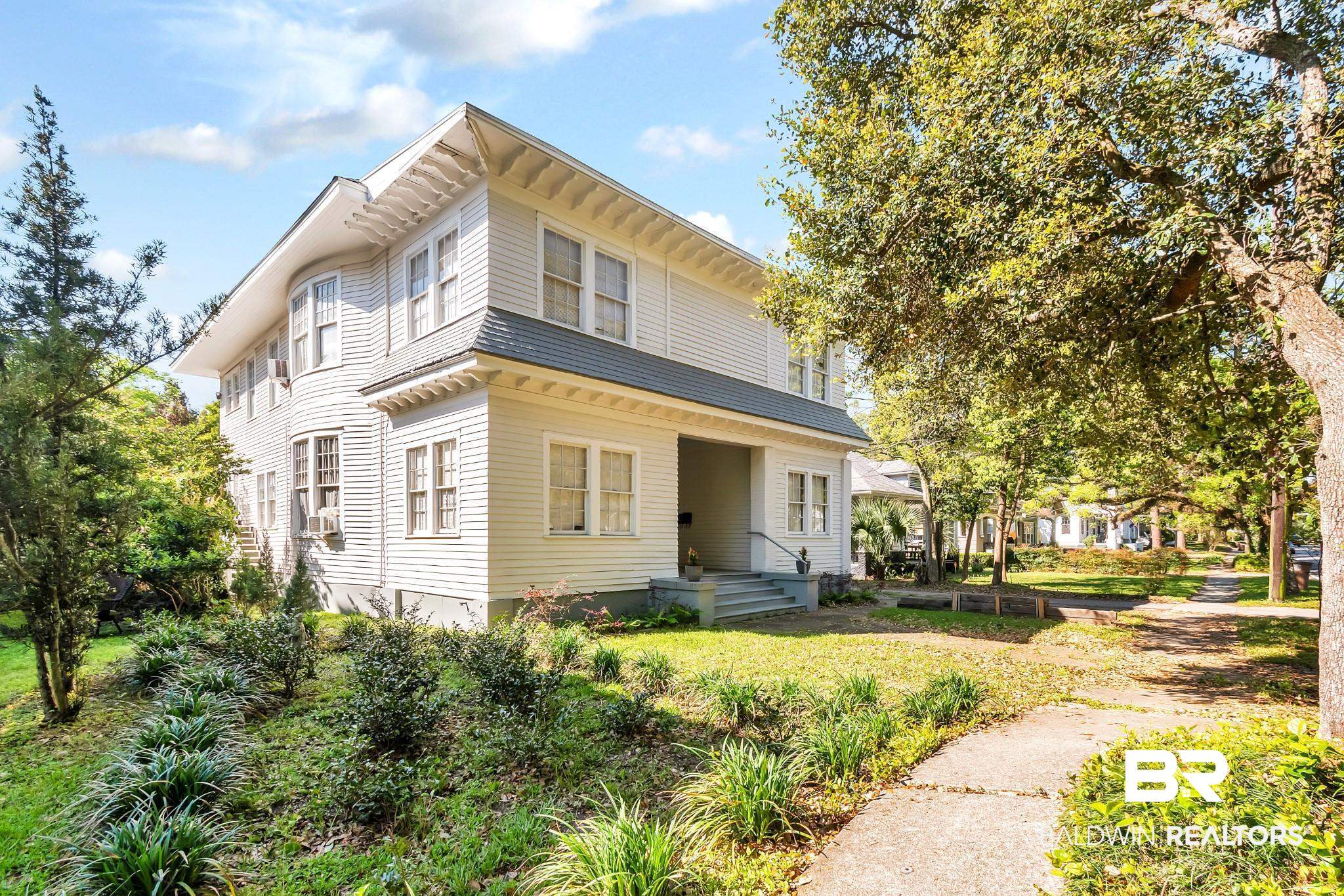 2005 Dauphin Street Mobile, AL 36606 - Photo 4 of 5