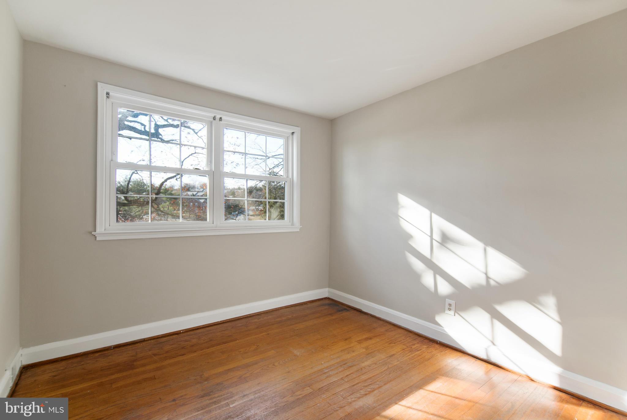 3900 Deepwood Road Baltimore, MD 21218 - Photo 12 of 30 Bedroom