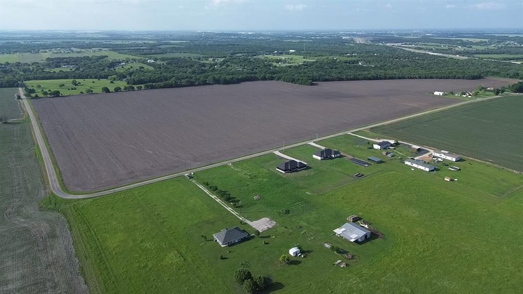 1071 Trumbull Road Ferris, TX 75125 - Photo 3 of 10