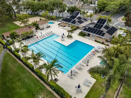 $1,424,000 | 7195 Little Harbor Drive, Huntington Beach, CA 92648