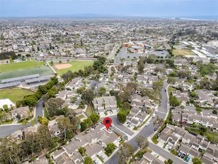 $1,424,000 | 7195 Little Harbor Drive, Huntington Beach, CA 92648