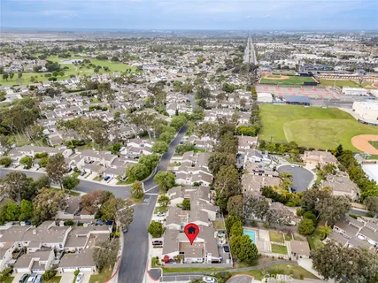 $1,424,000 | 7195 Little Harbor Drive, Huntington Beach, CA 92648