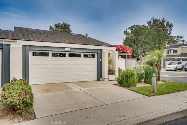$1,424,000 | 7195 Little Harbor Drive, Huntington Beach, CA 92648