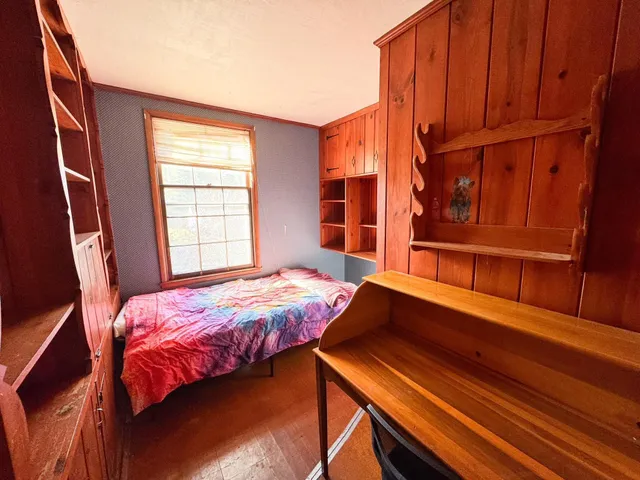 $194,500 | 210 Delaware Avenue, Adrian, MN 56110