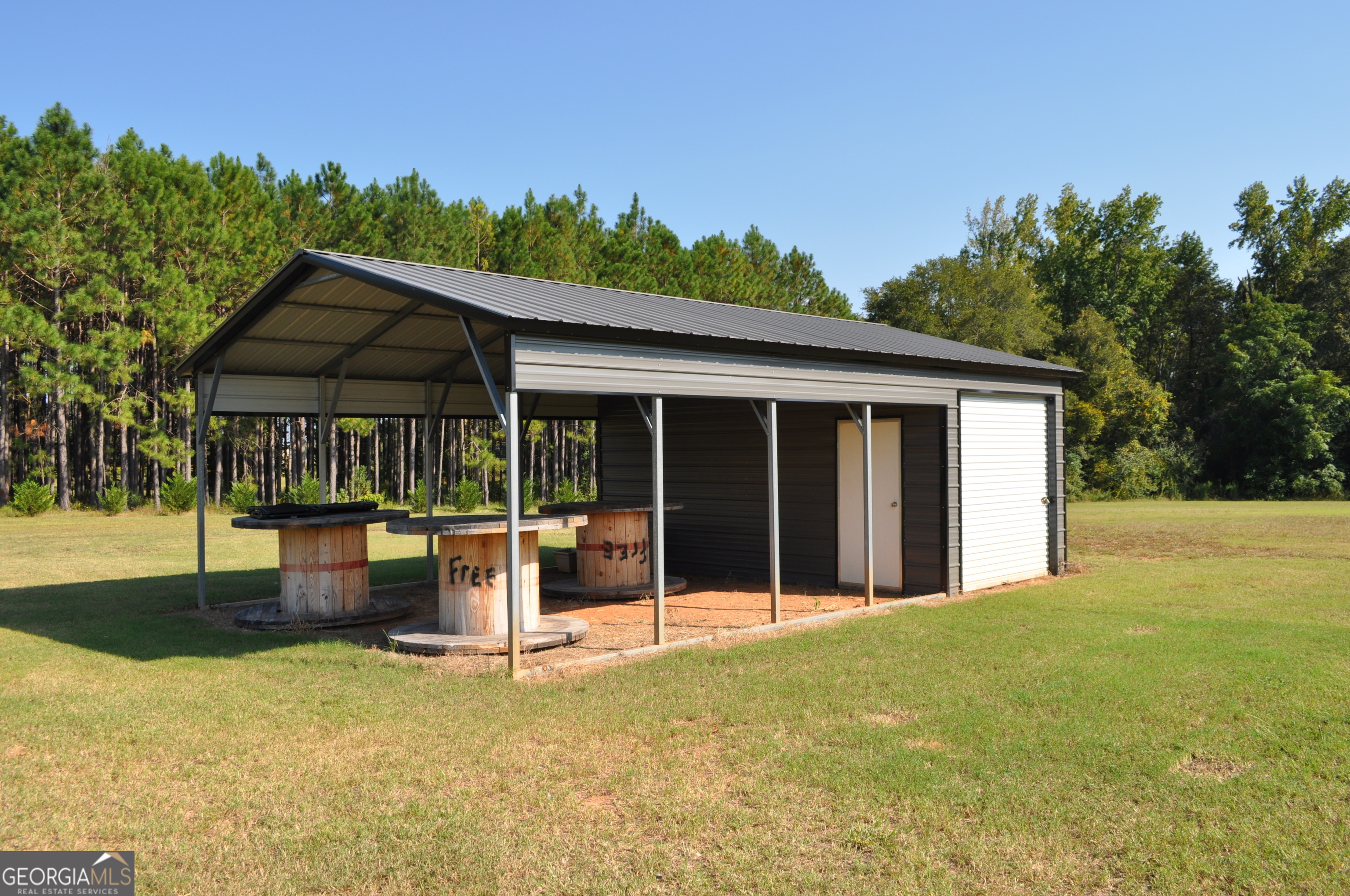 134 Holder-Sanders Road Cochran, GA 31014 - Photo 5 of 17