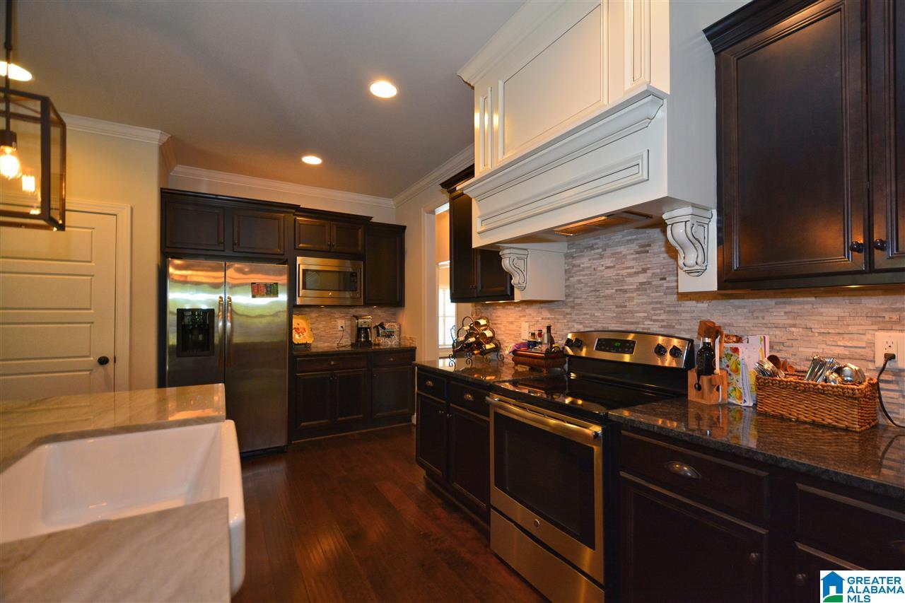 304 Dunrobin Circle Pelham, AL 35124 - Photo 8 of 48