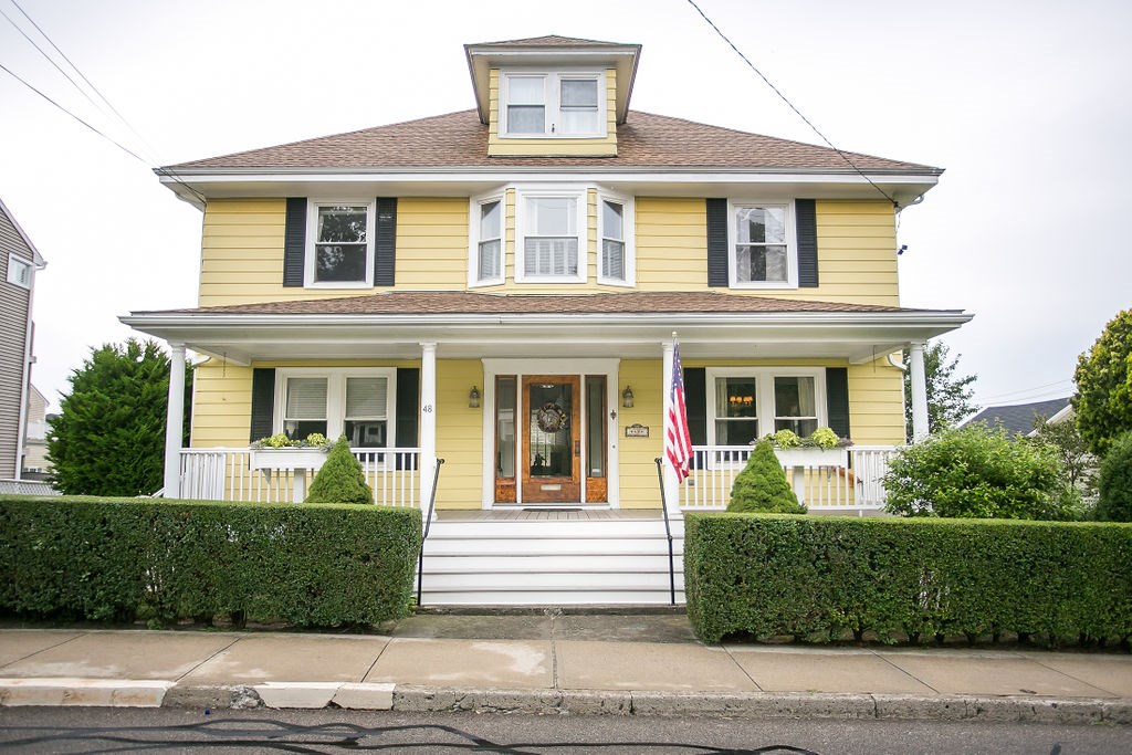 48 Malbone Road Newport, RI 02840 - Photo 2 of 40