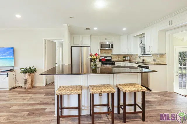 $440,000 | 1338 Aberdeen Avenue, Baton Rouge, LA 70808