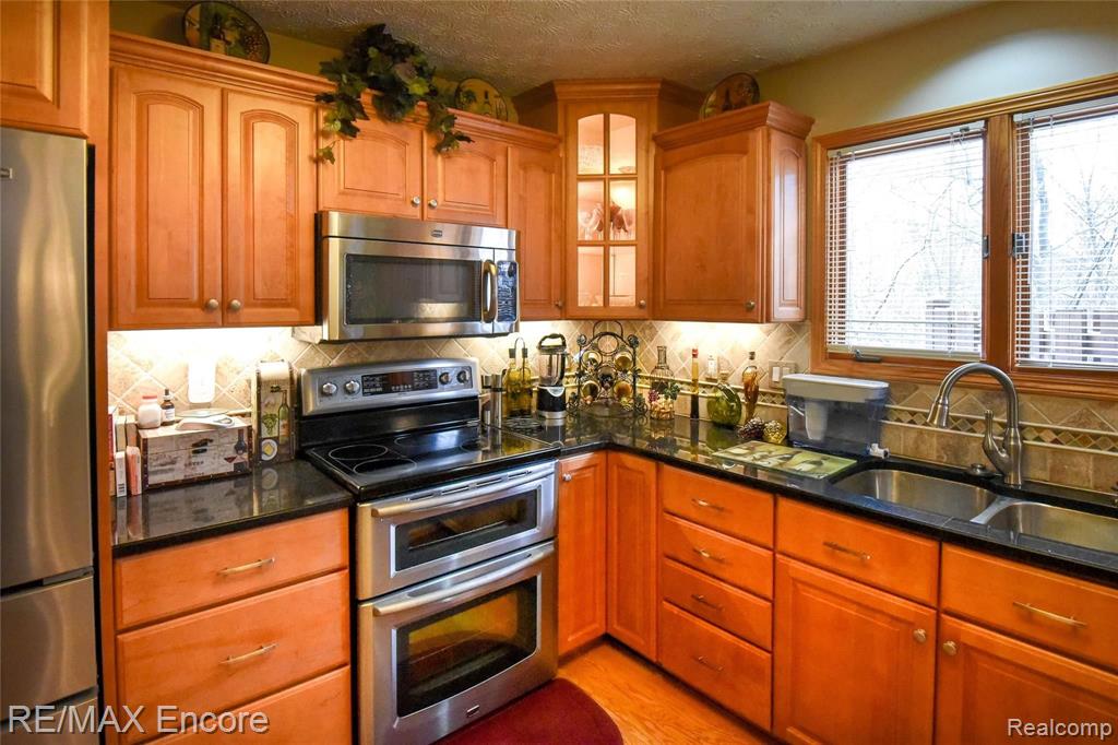 6576 Ridgeview Drive Clarkston, MI 48346 - Photo 75 of 75