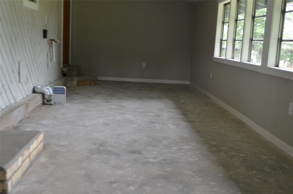 2020 Gage Road Cleburne, TX 76031 - Photo 9 of 12 Bonus Room