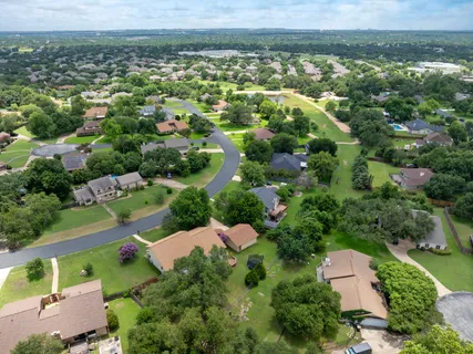 $700,000 | 3908 Valley View, Round Rock, TX 78681