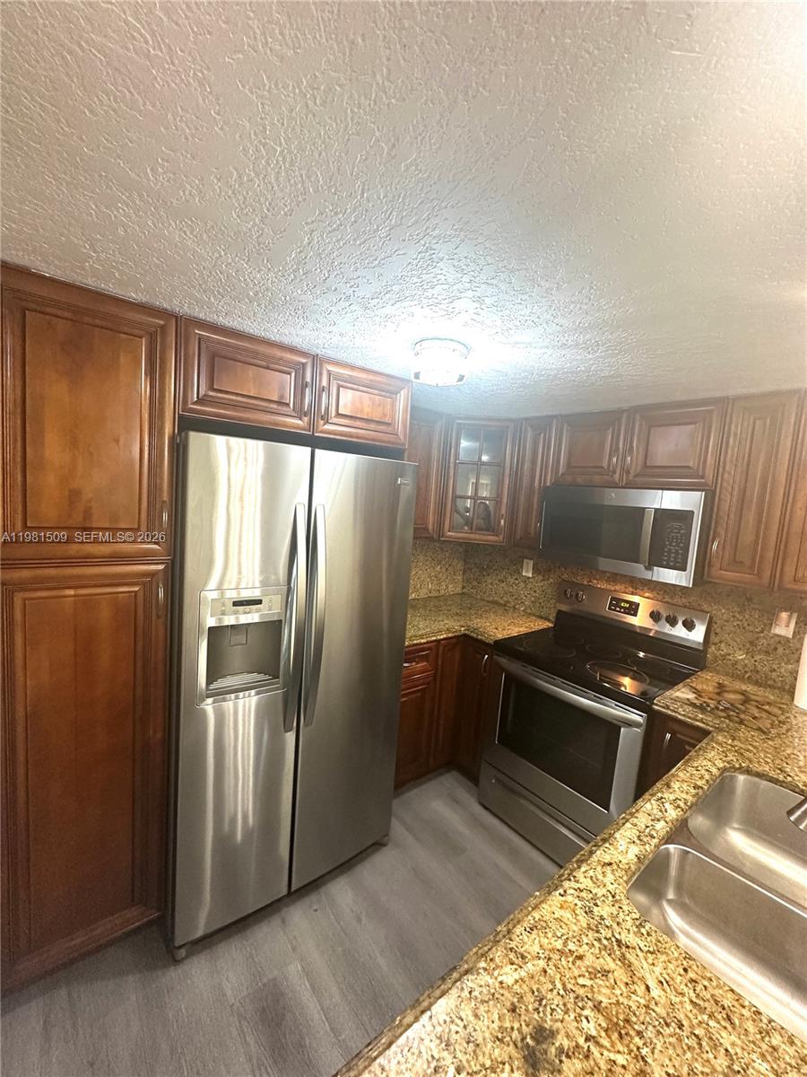 8794 Southwest 12th Street, Unit 105 Miami, FL 33174 - Photo 11 of 23