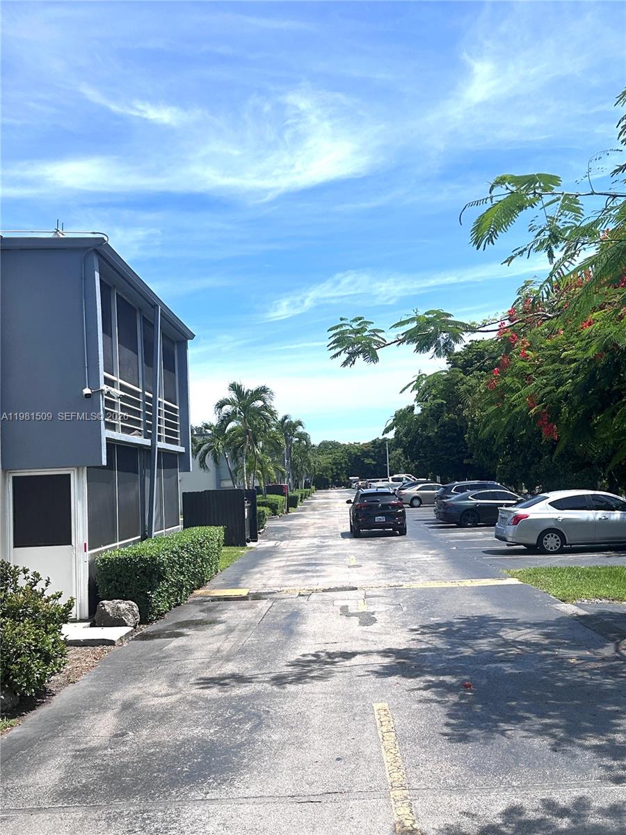 8794 Southwest 12th Street, Unit 105 Miami, FL 33174 - Photo 3 of 23