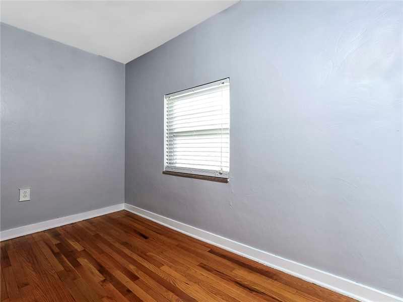 119 Hillendale Road Pittsburgh, PA 15237 - Photo 22 of 25 Bedroom.