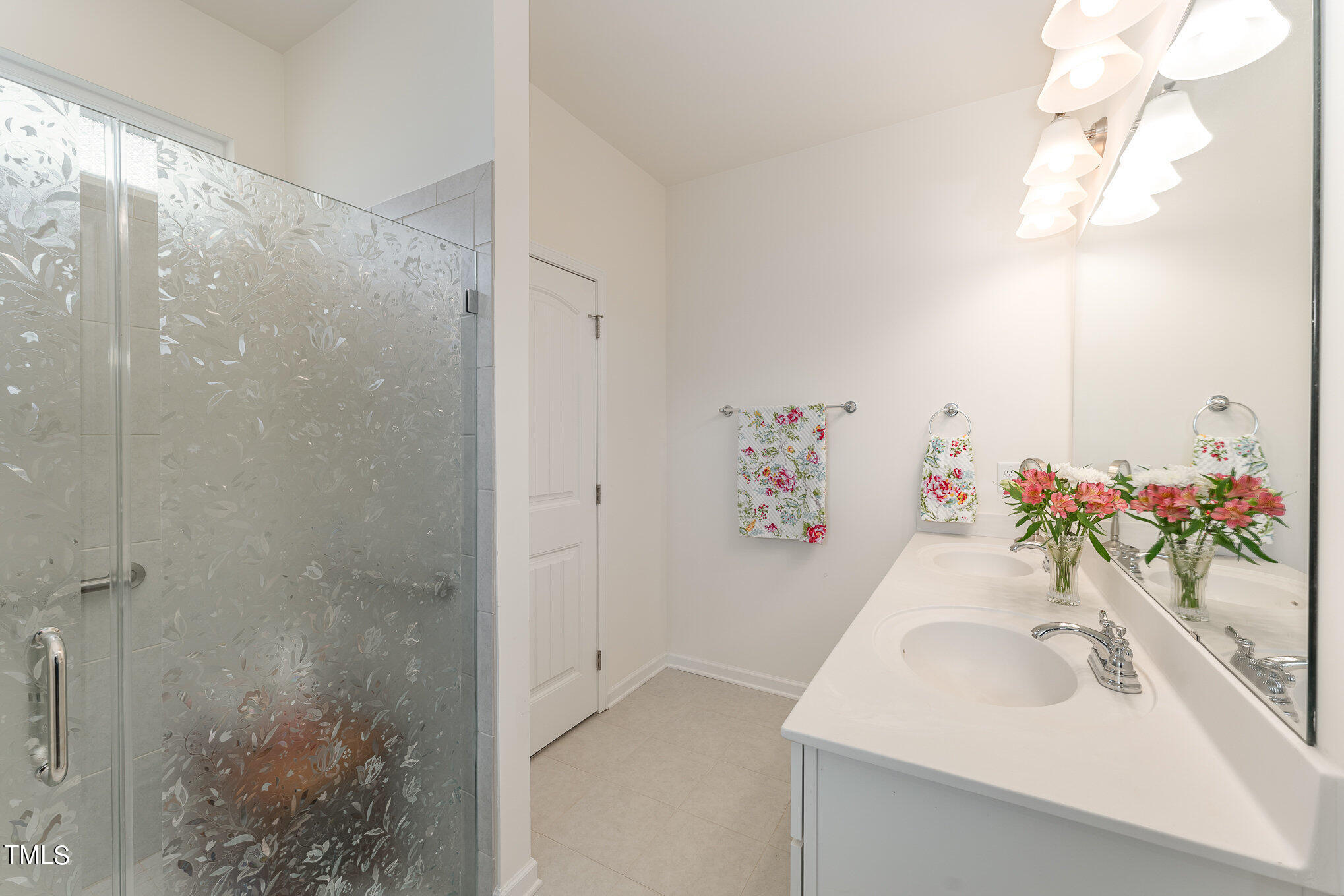 3625 Cross Timber Lane Raleigh, NC 27603 - Photo 14 of 27 Primary Bath
