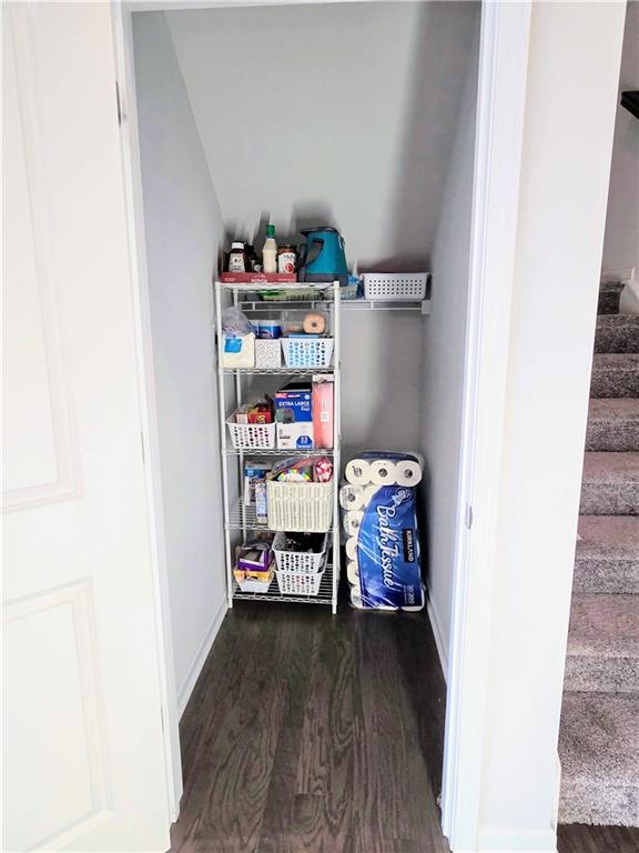 3042 Lowell Road Bethlehem, GA 30620 - Photo 29 of 53 a reading room with a book shelf