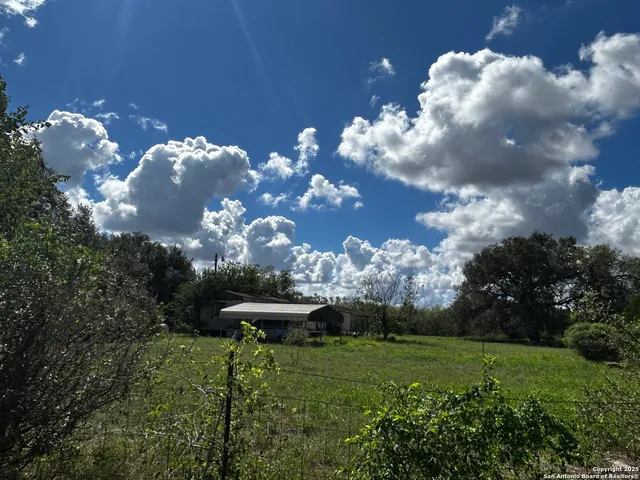 $49,900 | 4863 Farm To Market Road 888, Beeville, TX 78102