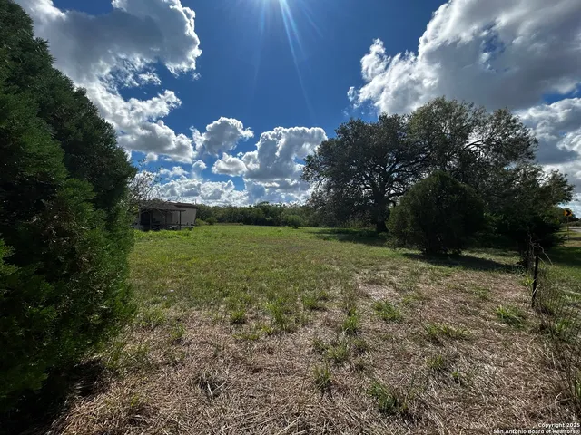 $49,900 | 4863 Farm To Market Road 888, Beeville, TX 78102