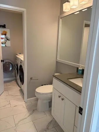 $3,690 | Shoreline Drive, San Mateo, CA 94404