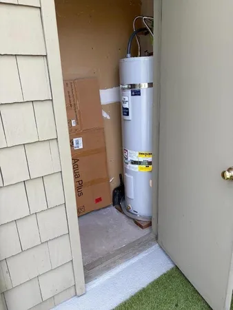 $3,690 | Shoreline Drive, San Mateo, CA 94404