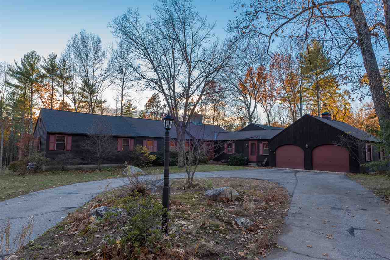18 Martingale Road Amherst, NH 03031 - Photo 2 of 34