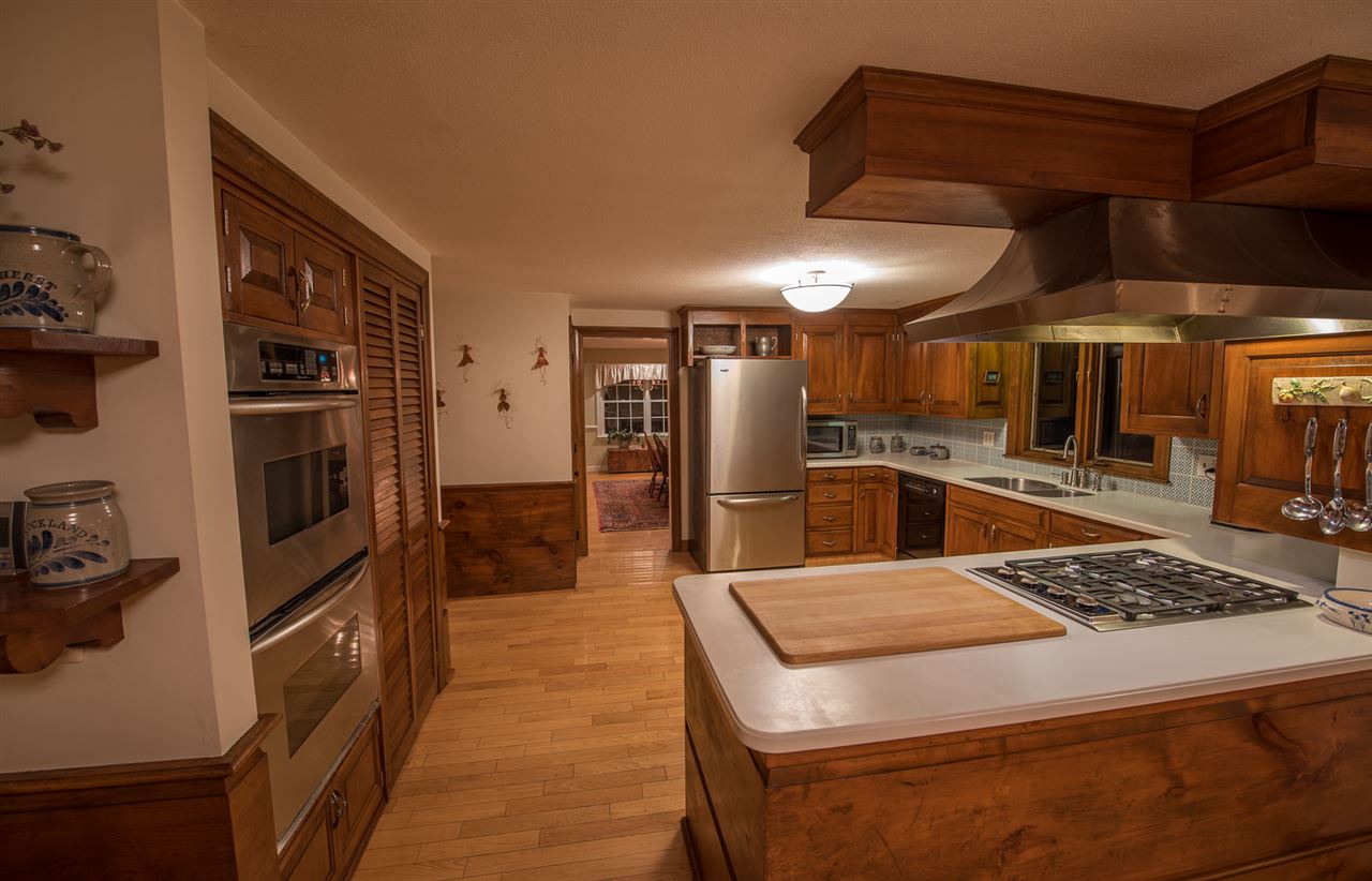 18 Martingale Road Amherst, NH 03031 - Photo 13 of 34