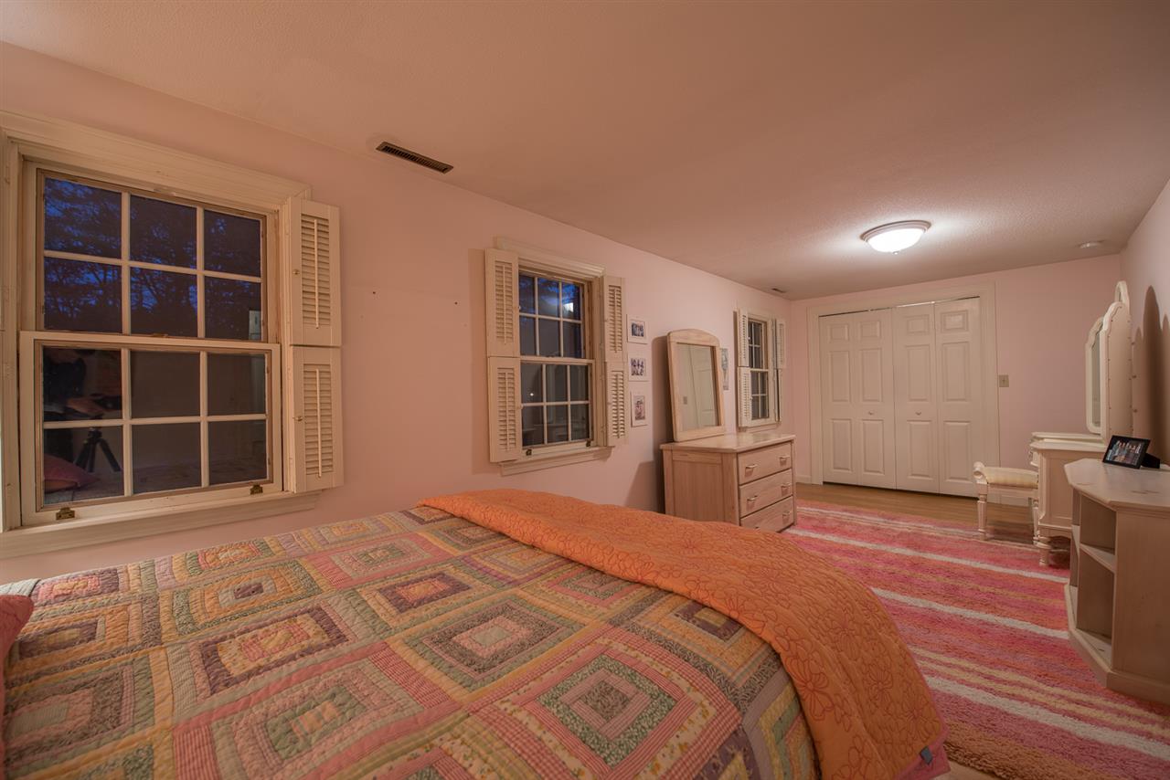 18 Martingale Road Amherst, NH 03031 - Photo 27 of 34