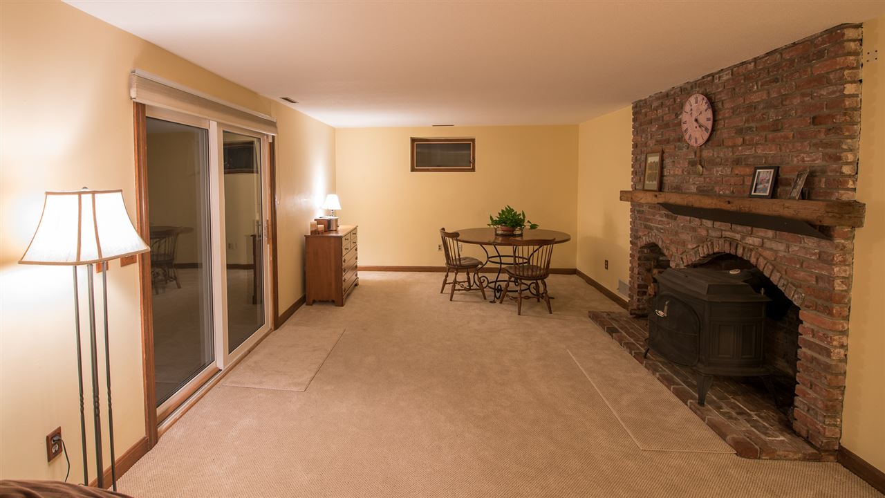 18 Martingale Road Amherst, NH 03031 - Photo 30 of 34