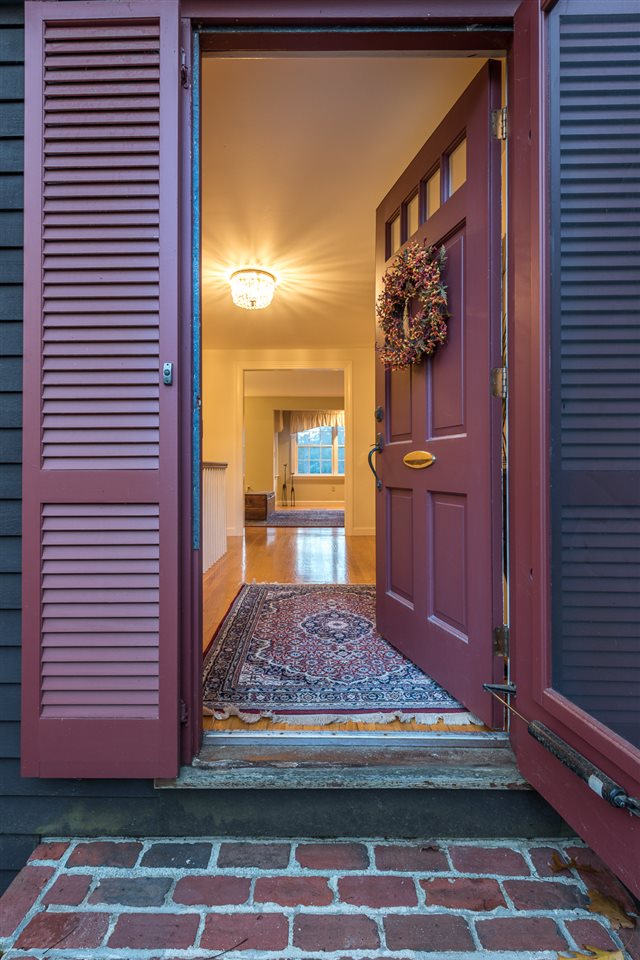 18 Martingale Road Amherst, NH 03031 - Photo 7 of 34