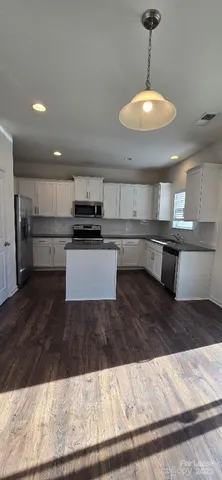 $2,125 | 10422 Bradstreet Commons Way, Charlotte, NC 28215