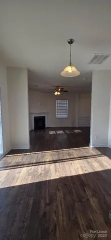 $2,125 | 10422 Bradstreet Commons Way, Charlotte, NC 28215