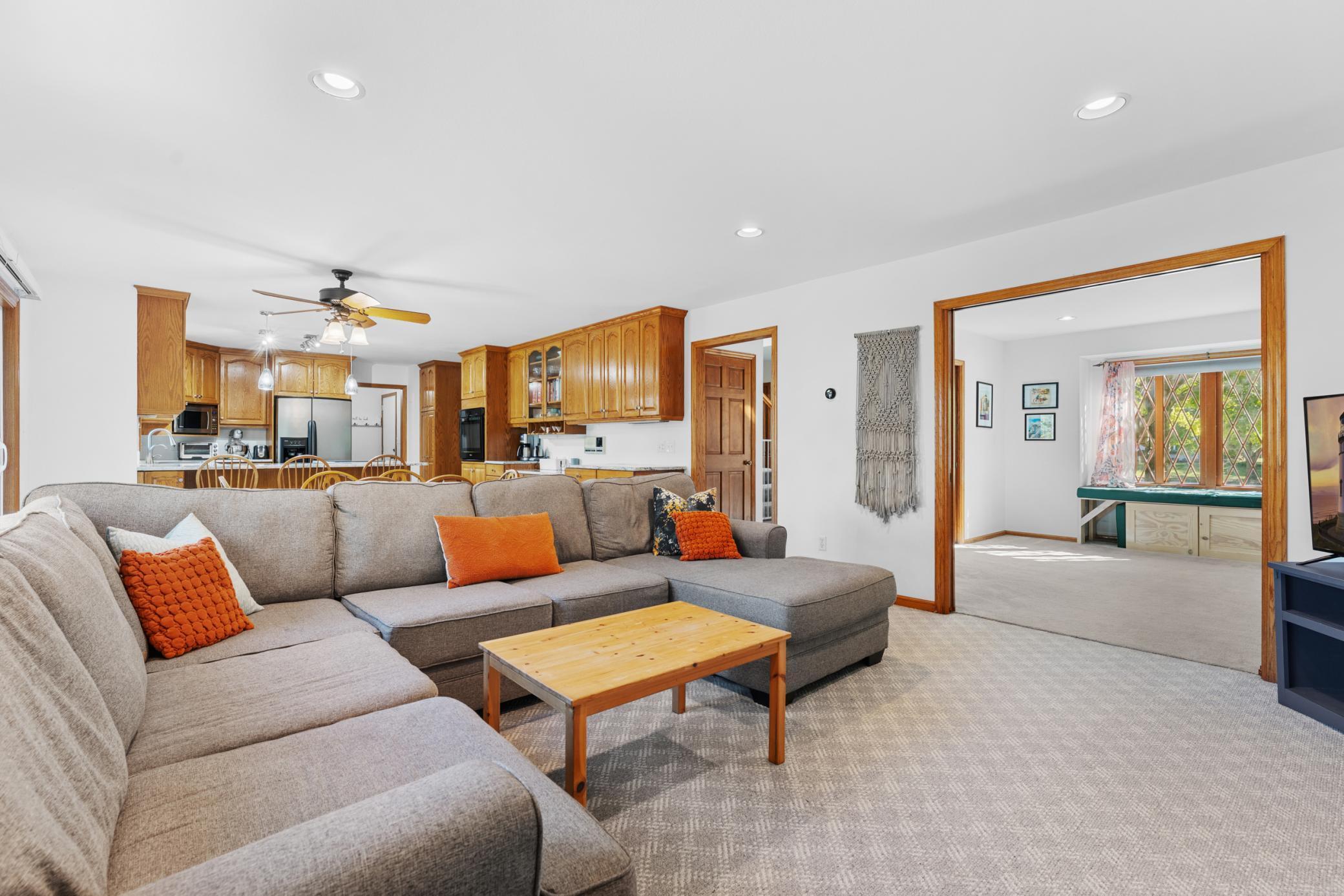 2129 East Heights Lane Northeast Rochester, MN 55906 - Photo 11 of 40