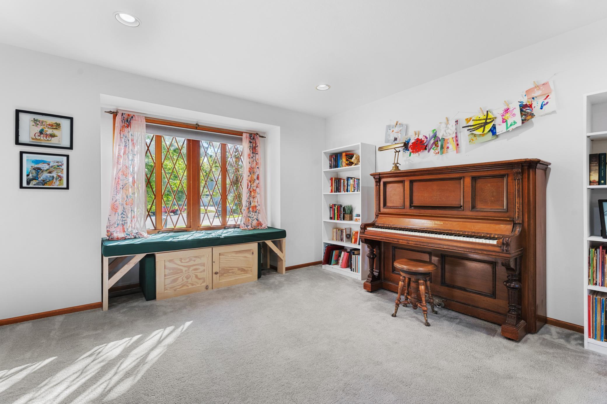 2129 East Heights Lane Northeast Rochester, MN 55906 - Photo 13 of 40