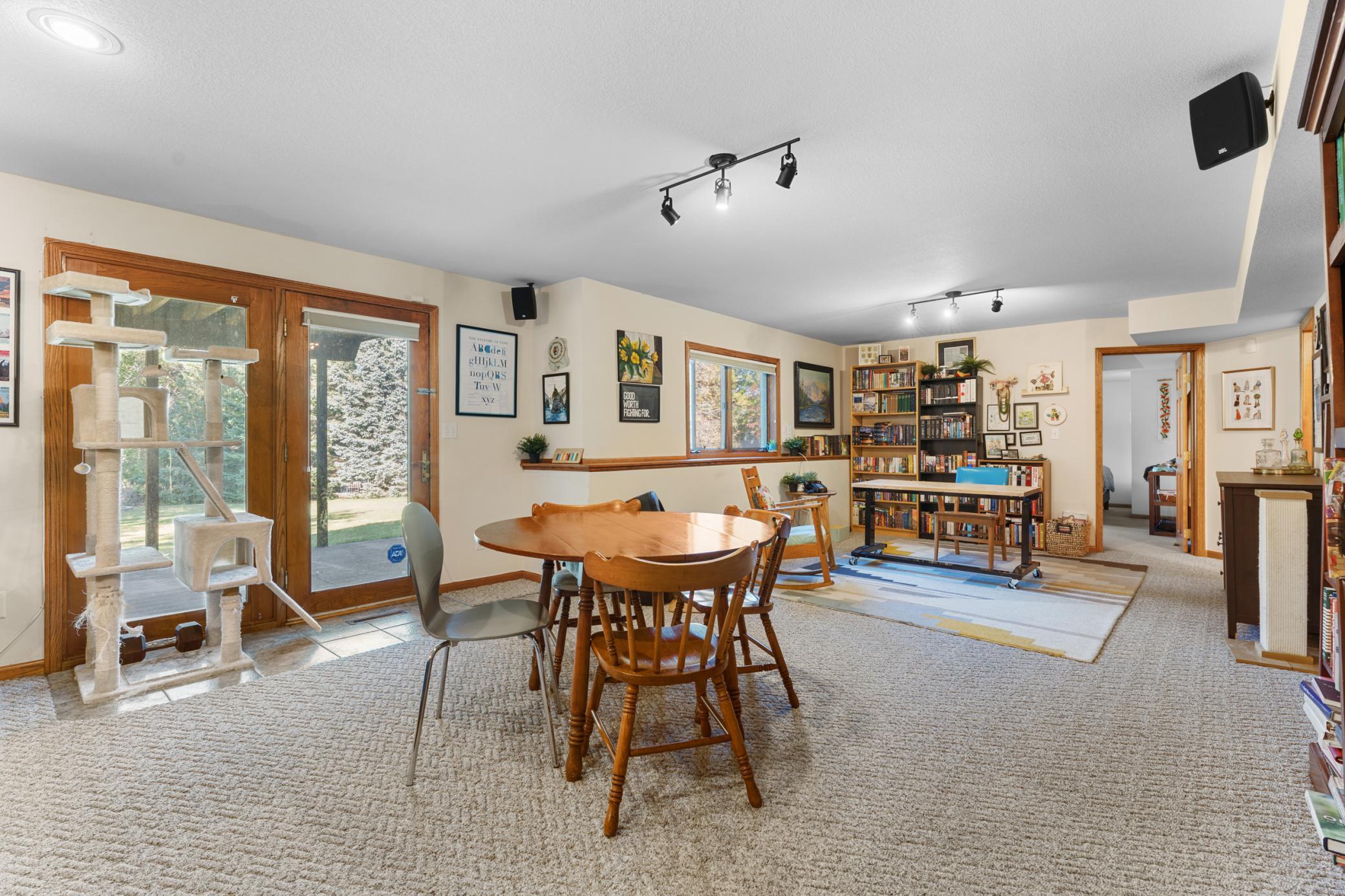 2129 East Heights Lane Northeast Rochester, MN 55906 - Photo 31 of 40