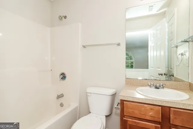 $2,105 | 17 Freedom Court, Dallas, GA 30157