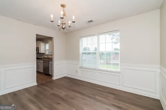 $2,105 | 17 Freedom Court, Dallas, GA 30157