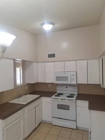 $1,595 | 3617 Edgewood Drive, Garland, TX 75042