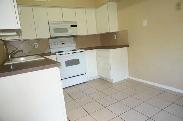 $1,595 | 3617 Edgewood Drive, Garland, TX 75042