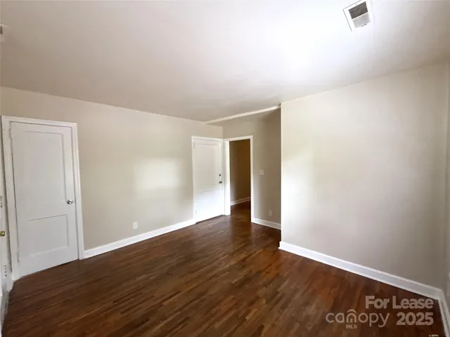 $995 | 2729 Bancroft Street, Unit 4, Charlotte, NC 28206