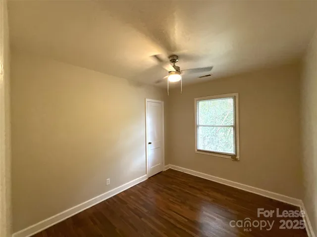 $995 | 2729 Bancroft Street, Unit 4, Charlotte, NC 28206