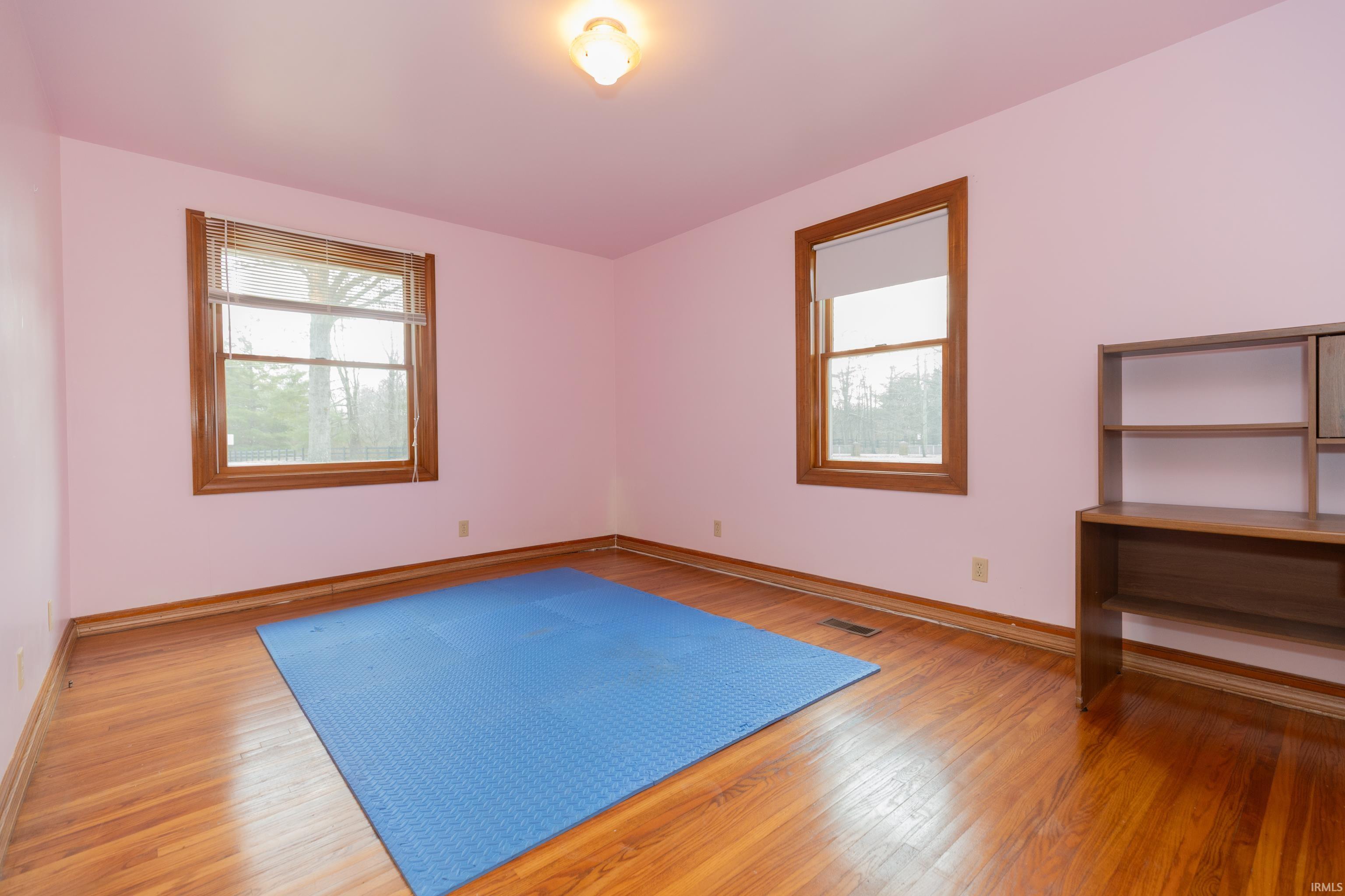 12612 Darmstadt Road Evansville, IN 47725 - Photo 13 of 20