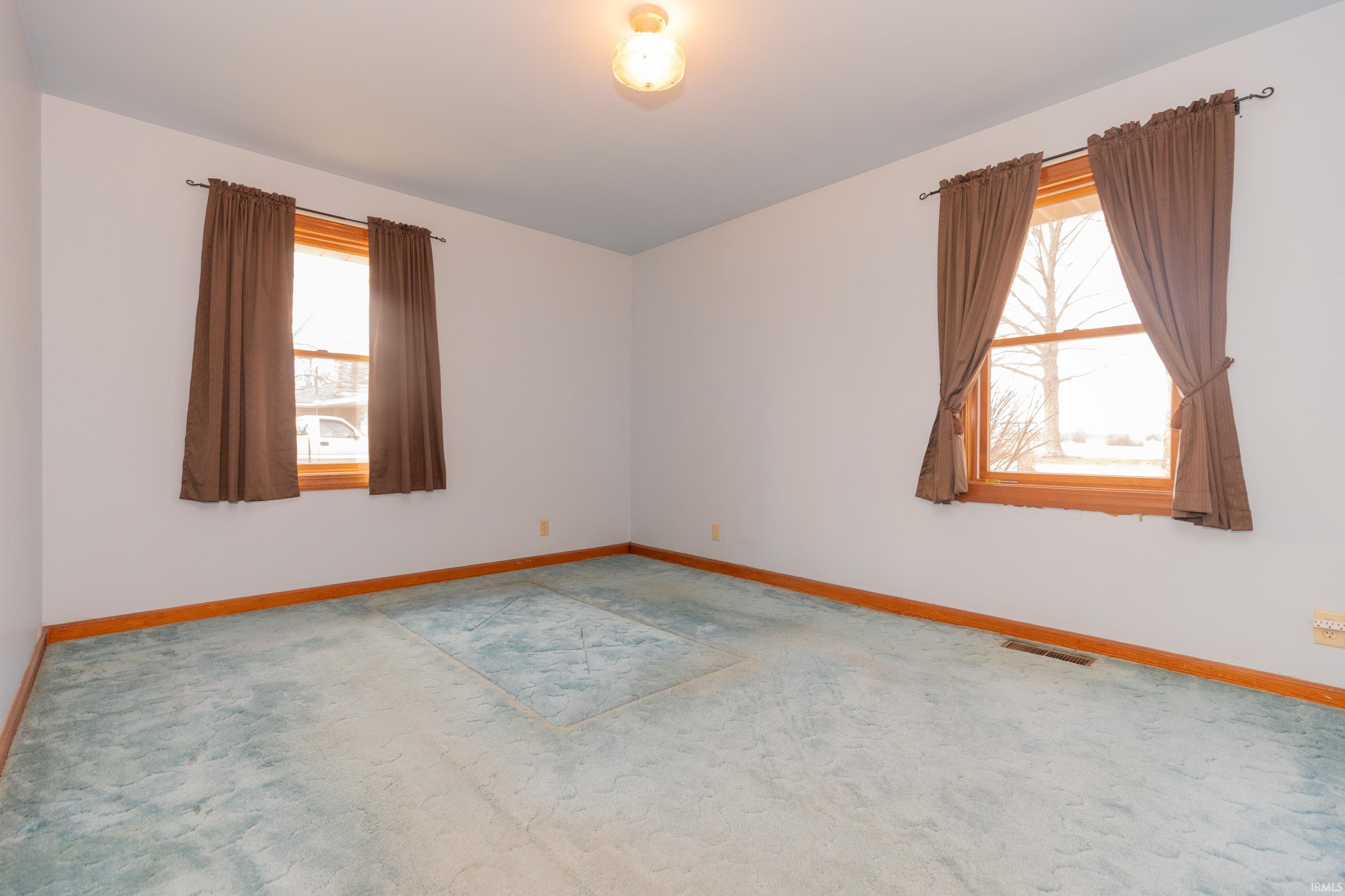 12612 Darmstadt Road Evansville, IN 47725 - Photo 15 of 20