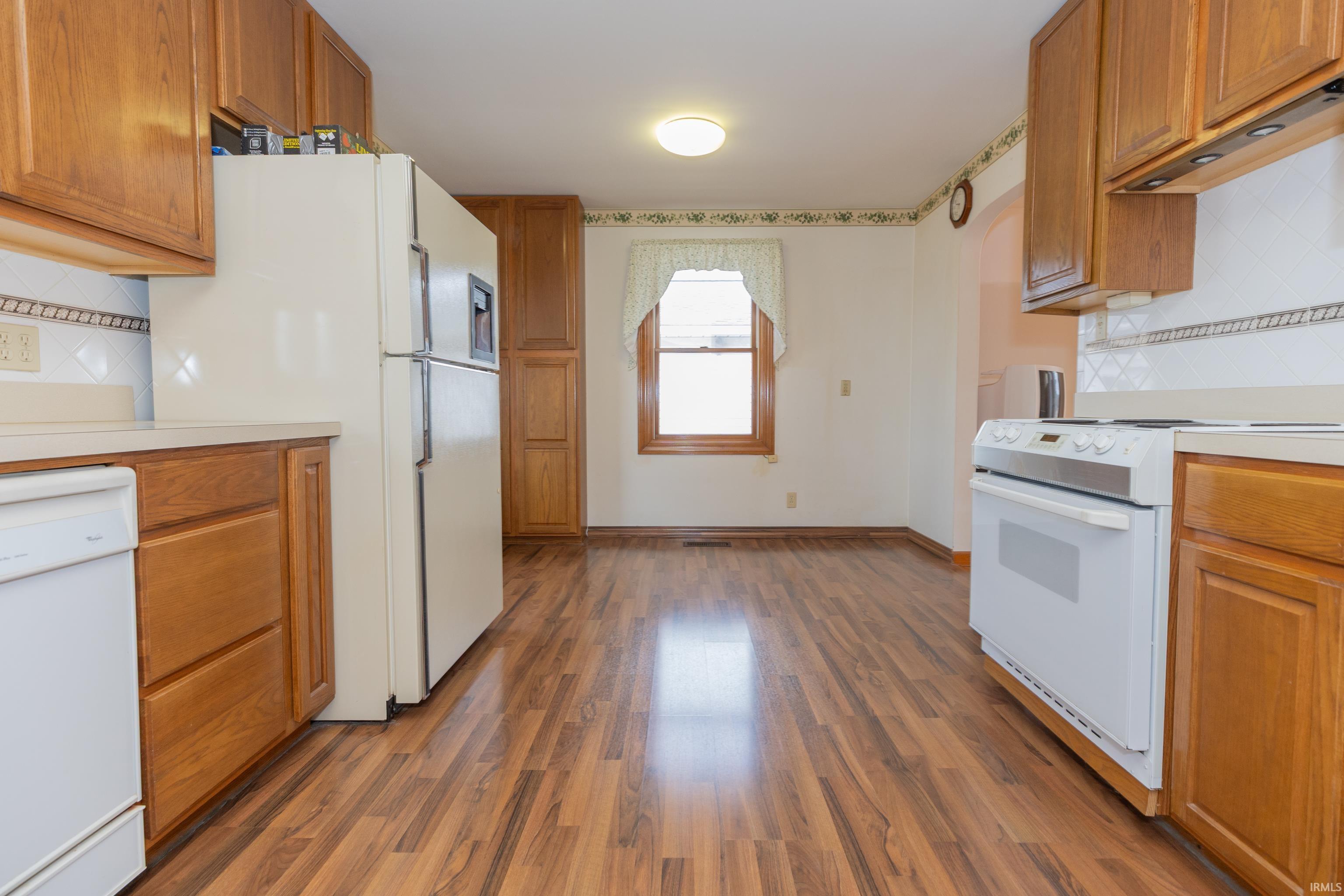 12612 Darmstadt Road Evansville, IN 47725 - Photo 8 of 20