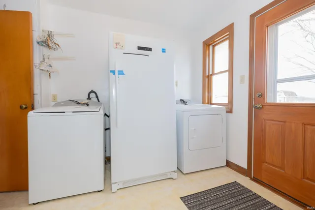 $235,000 | 12612 Darmstadt Road, Evansville, IN 47725