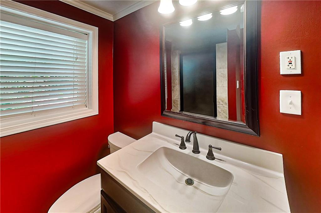 2902 Delcourt Drive Decatur, GA 30033 - Photo 18 of 23