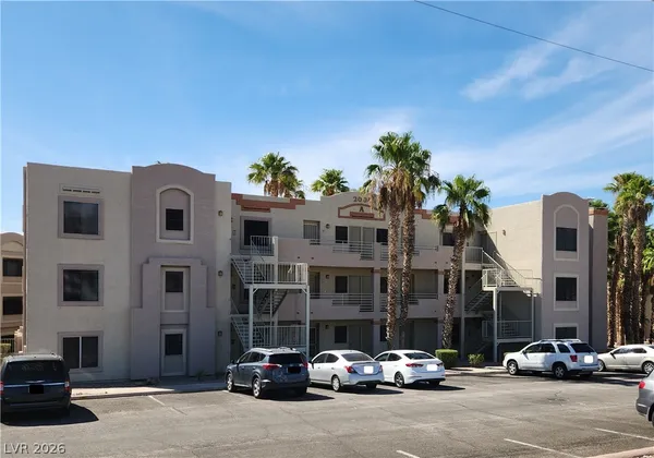 $115,000 | 2004 Mesquite Lane, Unit 203, Laughlin, NV 89029