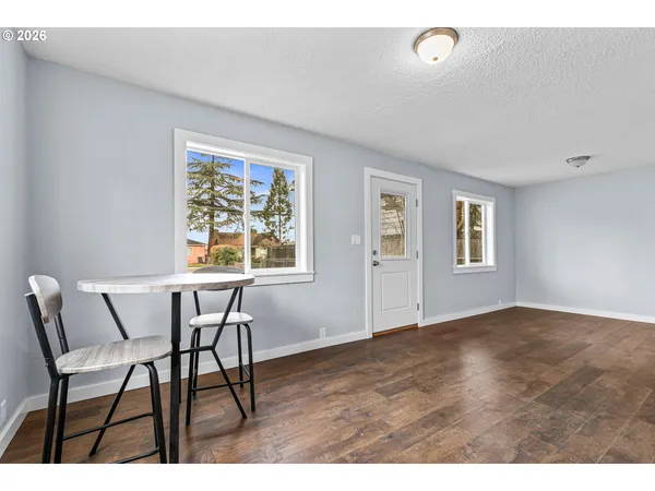 $255,000 | 745 Dakota Avenue, Medford, OR 97501