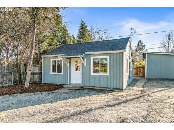 $255,000 | 745 Dakota Avenue, Medford, OR 97501